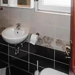 2 Bedroom Gorgeous In 아파트 노비비노돌스키