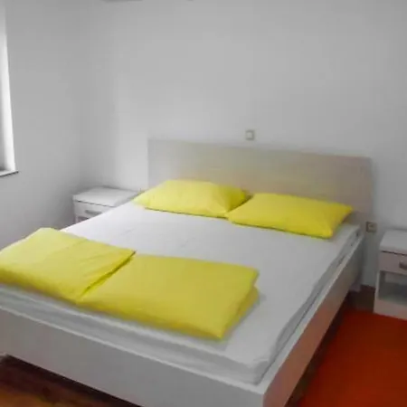 Apartament Gorgeous In Novi Vinodolski
