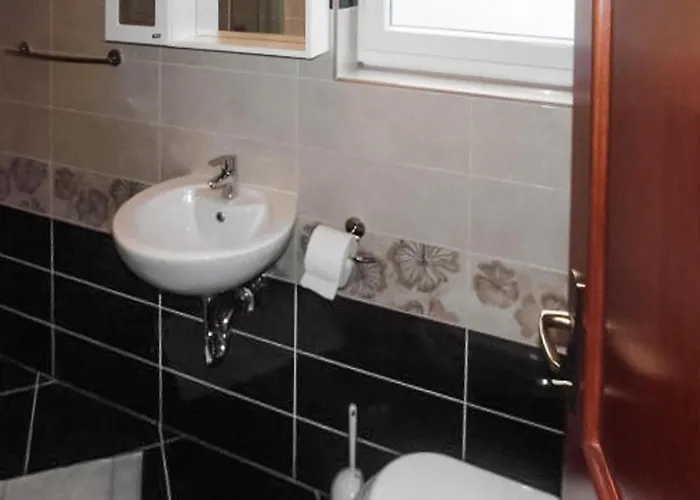 Gorgeous In Lejlighed Novi Vinodolski